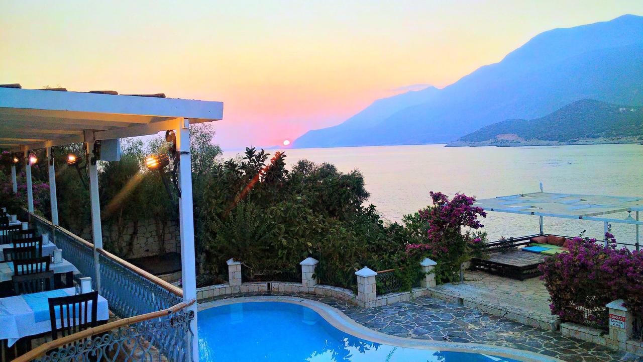 Korsanada Hotel Kaş Luaran gambar