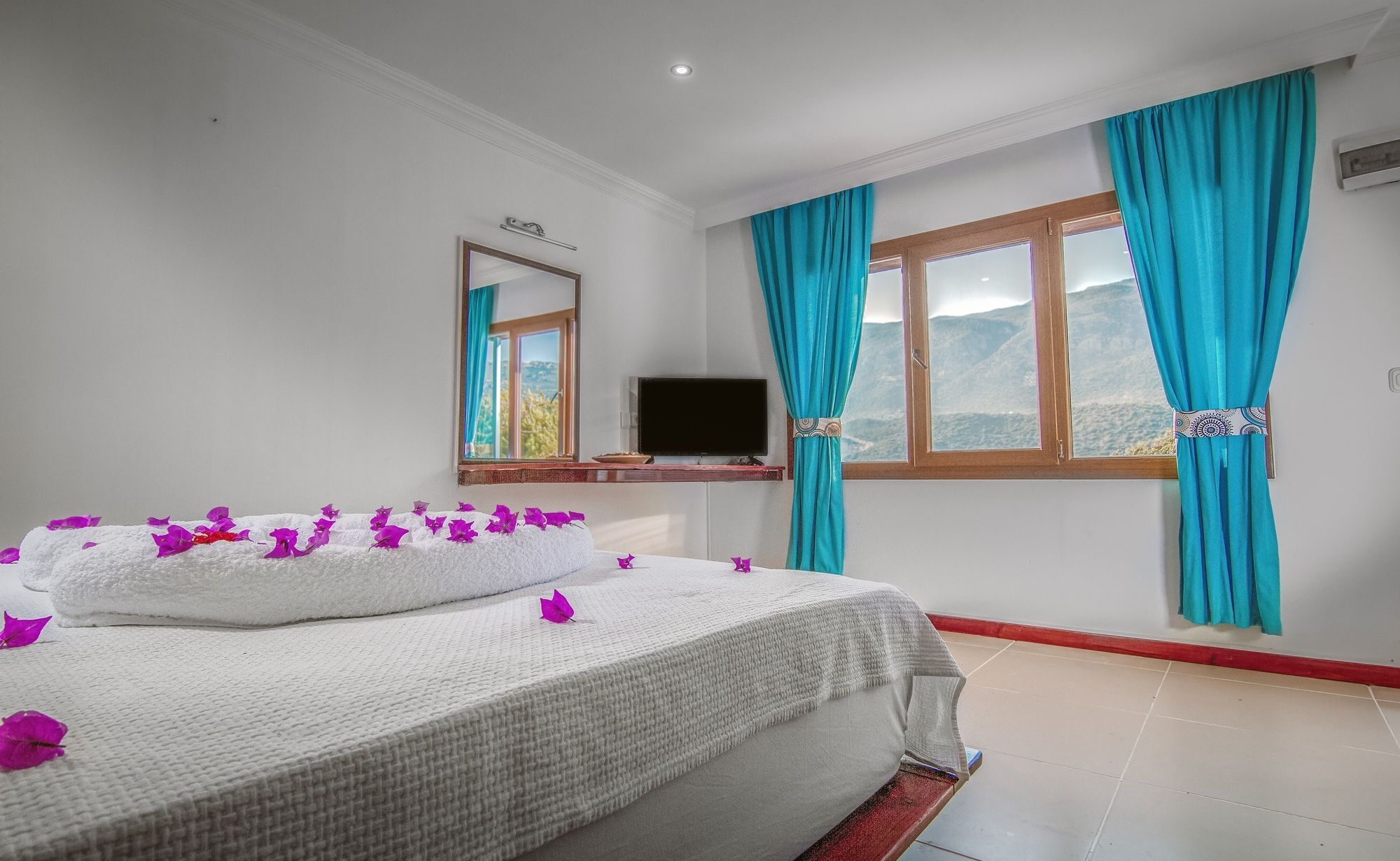 Korsanada Hotel Kaş Luaran gambar