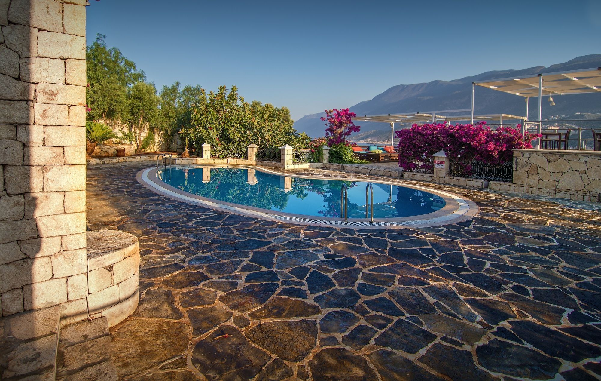 Korsanada Hotel Kaş Luaran gambar